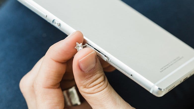 Cara Membuka Sim Card IPhone Dengan Mudah